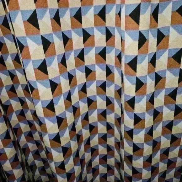 Ladies Worthington Blouse Size M - Picture 3 of 3